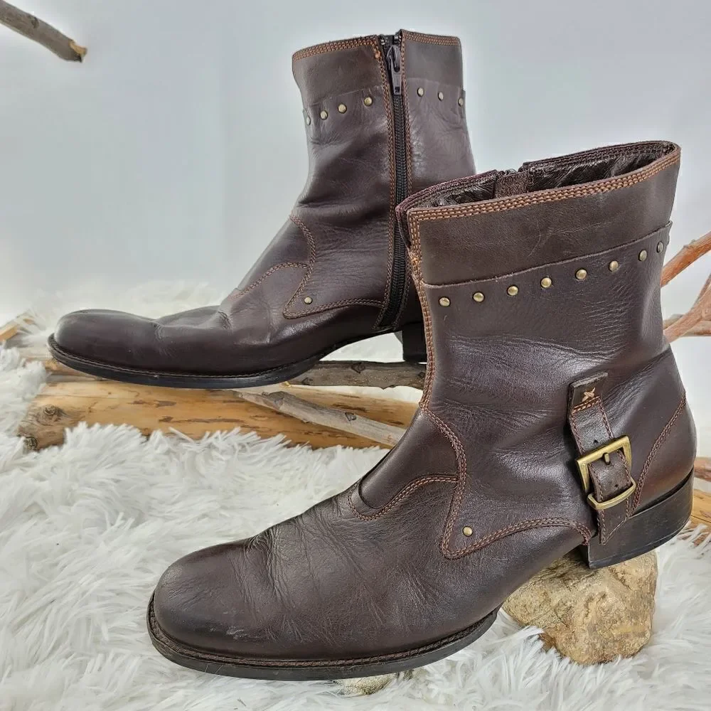 Gordon rush studded brown leather ankle boots. (K)